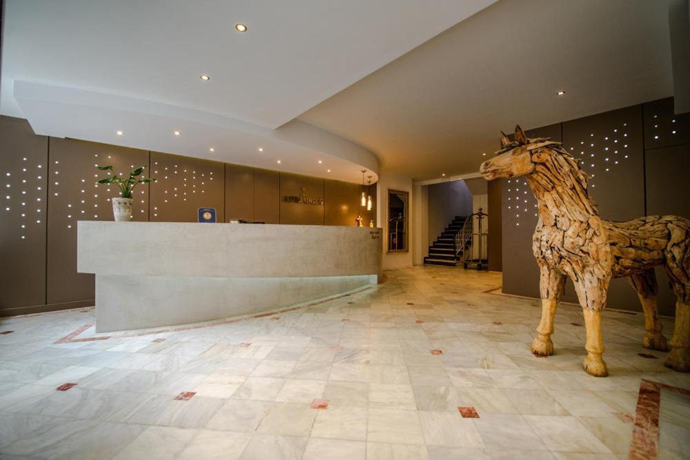 Lingos Hotel ฟลอรินา ภายนอก รูปภาพ